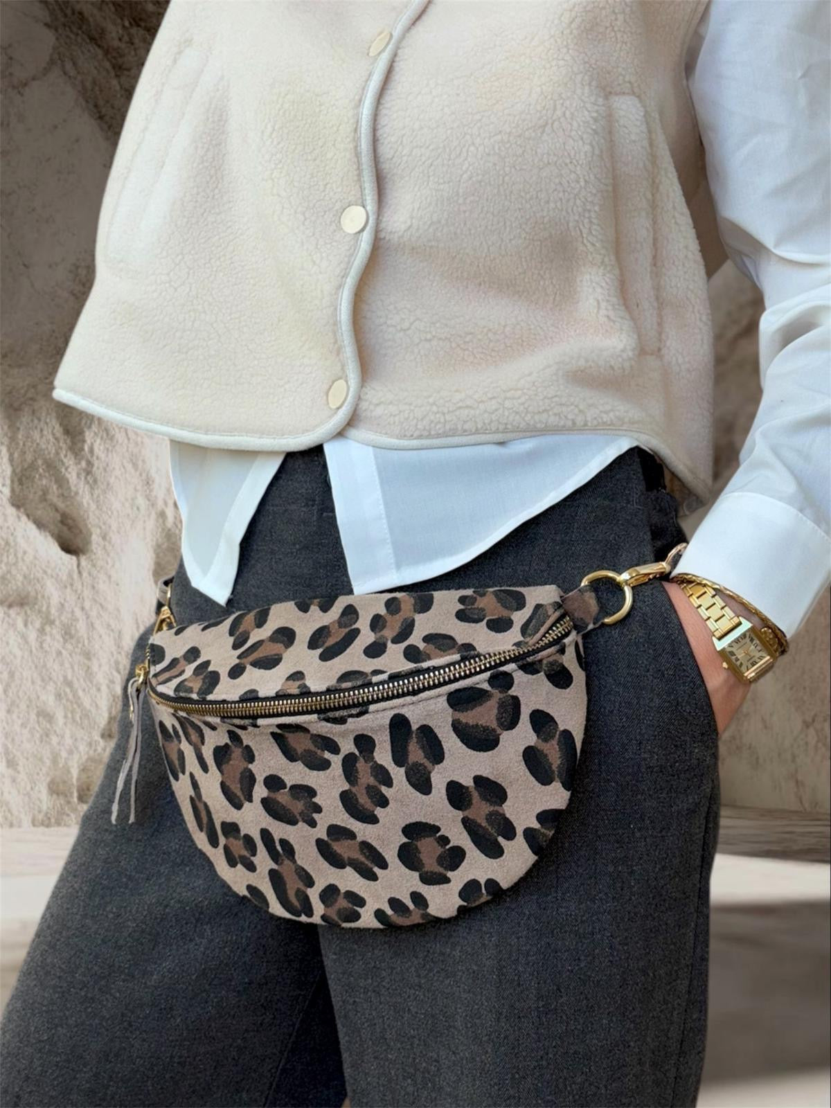 SACOCHE LEO TAUPE GROS MOTIFS