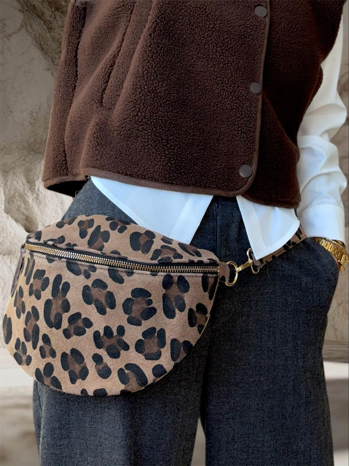 SACOCHE LEO MARRON GROS MOTIFS